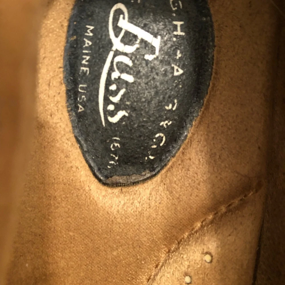 Bass Men’s Two-Tone Boat Shoes in Navy and Tan